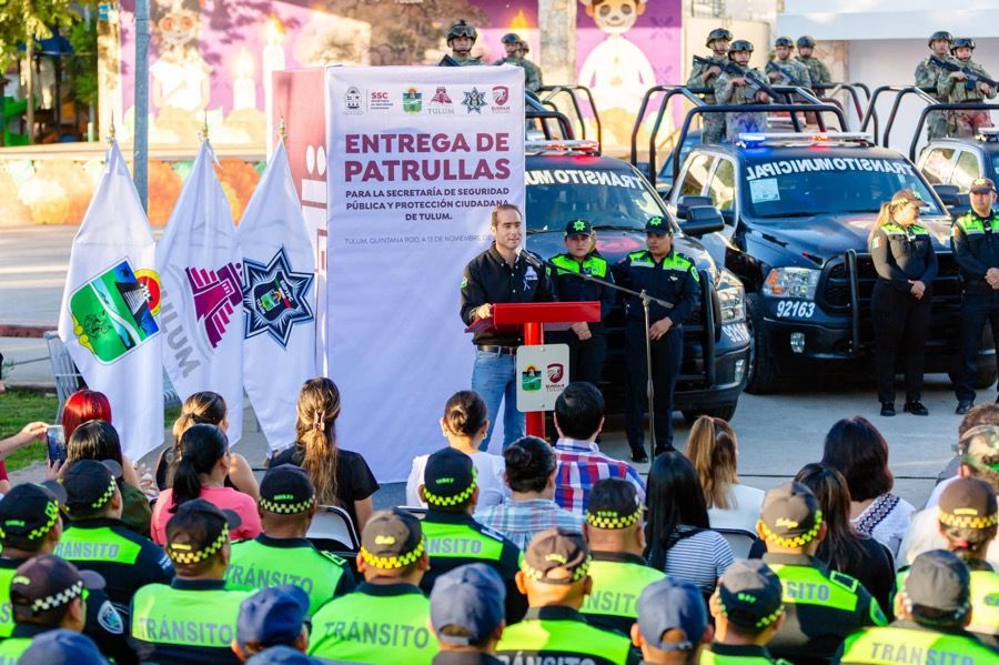 Diego Castañón entrega 15 nuevas patrullas para Seguridad Ciudadana de Tulum