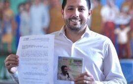 Renán Sánchez entrega Informe Legislativo: “Mi compromiso es con la justicia social y las y los quintanarroenses”, dice