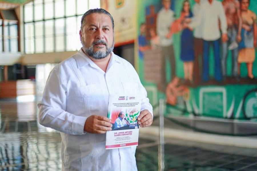 Jorge Sanén, coordinador de MORENA en el Congreso, presentó su informe de actividades realizadas durante el periodo de receso