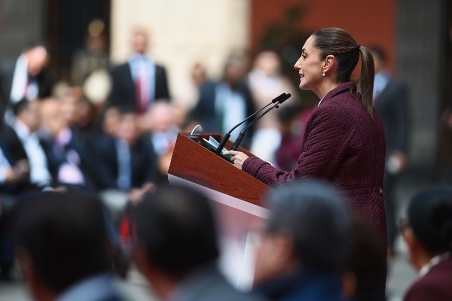 “Se lo dejo a la presidenta de MORENA” | Sheinbaum evade marcar postura sobre el caso de Yunes y Murat