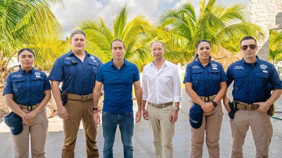 Desmienten “privatización” de playas | Tulumnenses circulan con libertad en el Parque Nacional, sin pago alguno