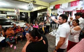 “Escuchar de primera mano las inquietudes de la gente” | Visita Renán Sánchez vecinos de la Supermanzana 60 de Cancún