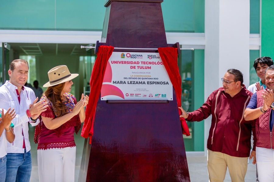 Inauguran Mara y Diego Castañón Universidad Tecnológica de Tulum