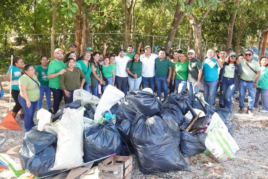 Renan Sánchez moviliza a comités municipales del Verde para limpiar playas, cenotes y espacios públicos