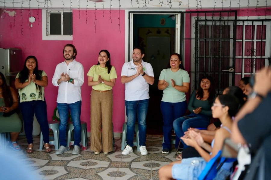 Renán Sánchez Tajonar y Karen Castrejón visitan Playa del Carmen para afiliar a la base del Verde
