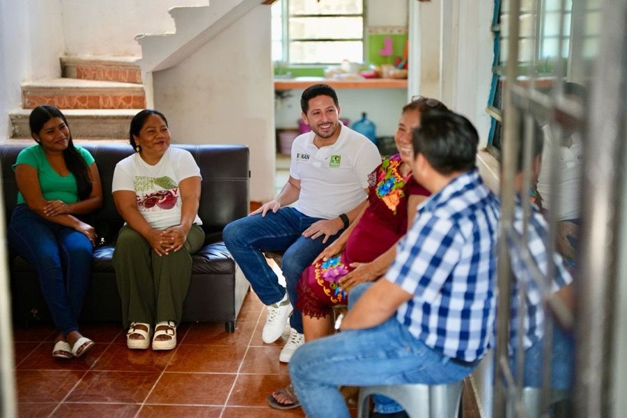 “En Chetumal, seguimos escuchando a la gente, el trabajo en territorio no se detiene”: Renán Sánchez Tajonar