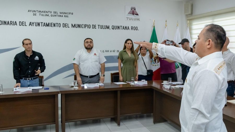 Presenta Diego Castañón a Edgar Aguilar Rico como nuevo Secretario de Seguridad de Tulum