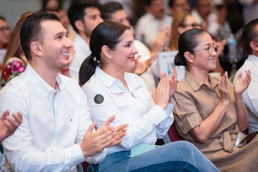 ENCUESTA | Estefanía aparece como la alcaldesa mejor evaluada de Quintana Roo; Yensunni, en el último lugar
