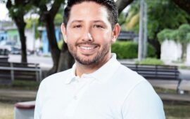 “¿Estás a favor o en contra de las motos acuáticas?” | Renán Sánchez Tajonar alza la voz por Bacalar
