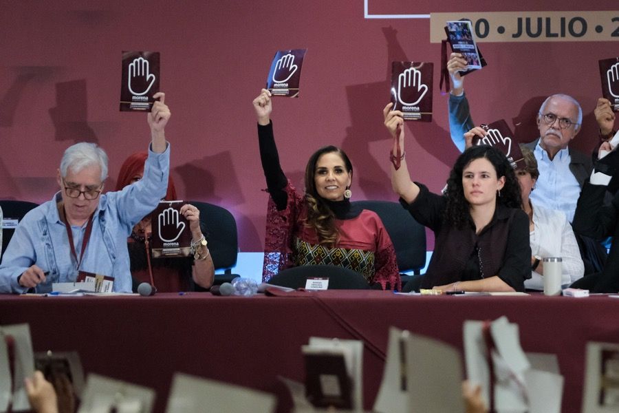 MORENA instaura el “Día del Pueblo”, que obliga a los alcaldes a realizar audiencias públicas una vez por semana