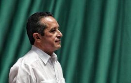 “Carlos Joaquín vendió el estado al crimen organizado y su hijo cobraba el derecho de piso”, denuncia Gabriel Mendicuti (video)