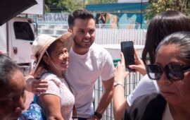“Continúa la entrega de Comemos Tod@s beneficiando a 57 mil familias de todo Quintana Roo”: Pablo Bustamante