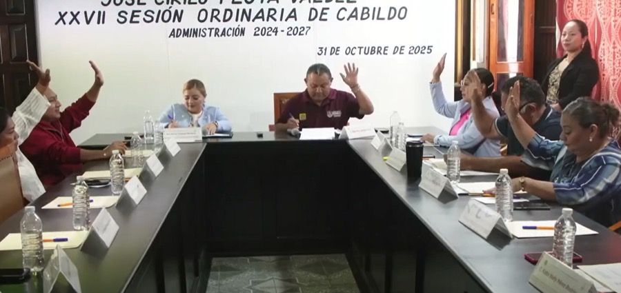 Erik Borges, alcalde José María Morelos, impide nuevamente toma de protesta como regidor de su rival político, Francisco Puc