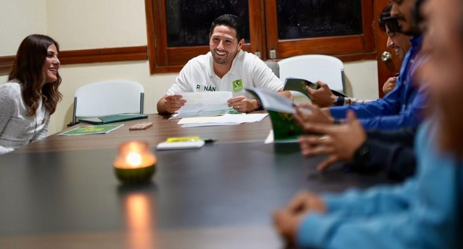 Renán Sánchez Tajonar se reúne con las juventudes del Partido Verde en OPB