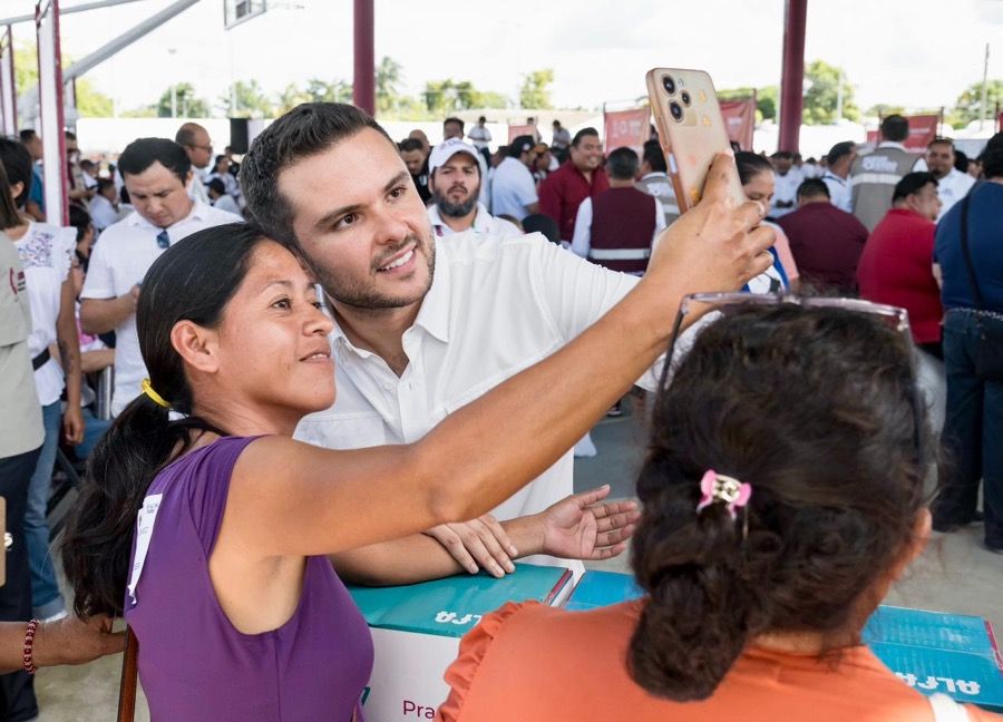 “Con la quinta entrega de paquetes alimentarios «Comemos Tod@s» fortalecemos la seguridad alimentaria en Quintana Roo”: Pablo Bustamante