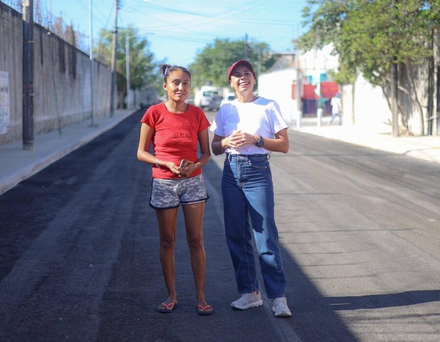 “TRANSFORMAR ENTORNOS URBANOS” | Supervisa Ana Paty trabajos en la calle 36 de la supermanzana 103