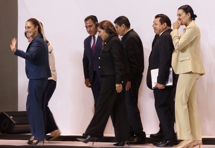 Encuestas de MORENA se ganarán por “atributos”, no por intención de voto; Claudia toma control del 2027 (documentos)