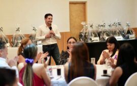 Renán Sánchez Tajonar encabeza actividades del Congreso en el marco del Parlamento de Mujeres de Quintana Roo