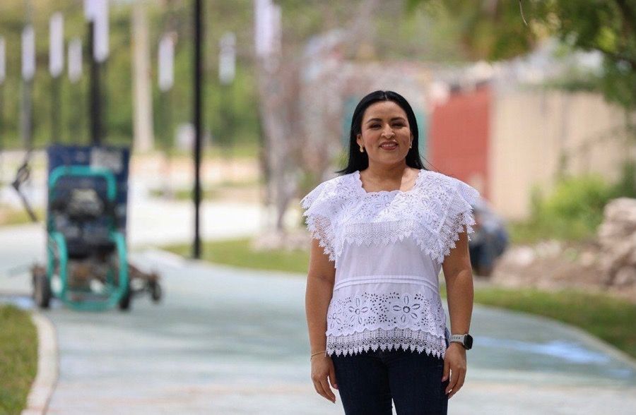 Recorre Blanca Merari obra del Parque Lineal en la Supermanzana 19