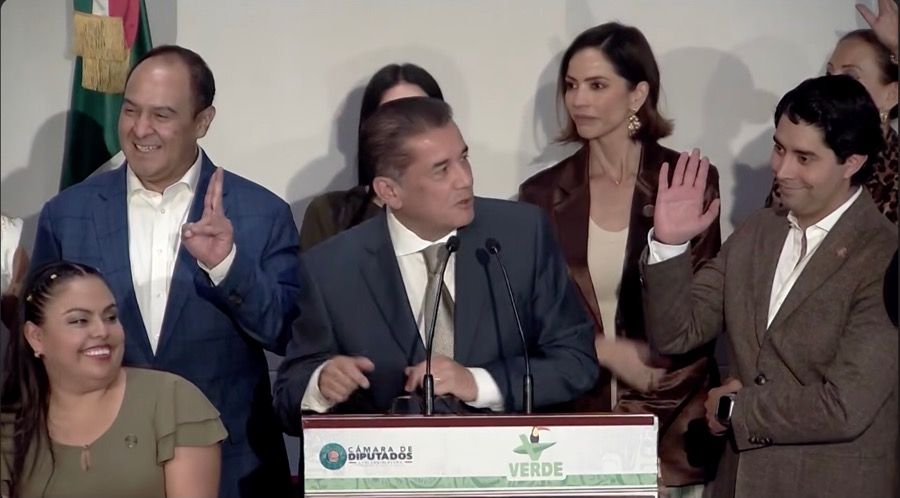 ¿ISLA MUJERES O DIPUTACIÓN? | Juan Carrillo “levanta la mano” por una candidatura en el 2027