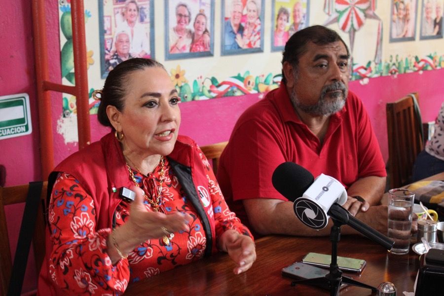 “Ediles que cedan facultades al estado pasarán a la historia como incapaces”: Cora Amalia