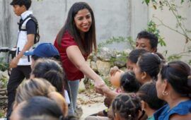 Marybel Villegas pide a MORENA dejar “la soberbia digital” y volver al territorio