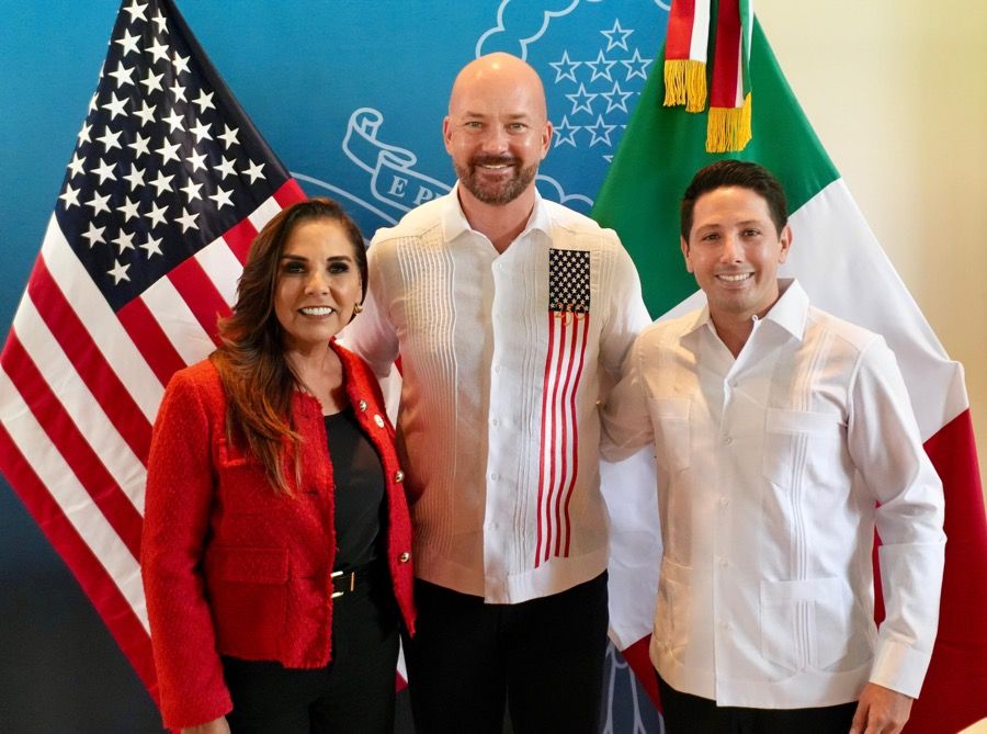 “Quintana Roo fortalece sus lazos internacionales”: Renán Sánchez Tajonar