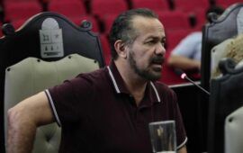 Advierte Julián Ricalde desbandada de grupos morenistas si no hay piso parejo para Rafa Marín en proceso interno