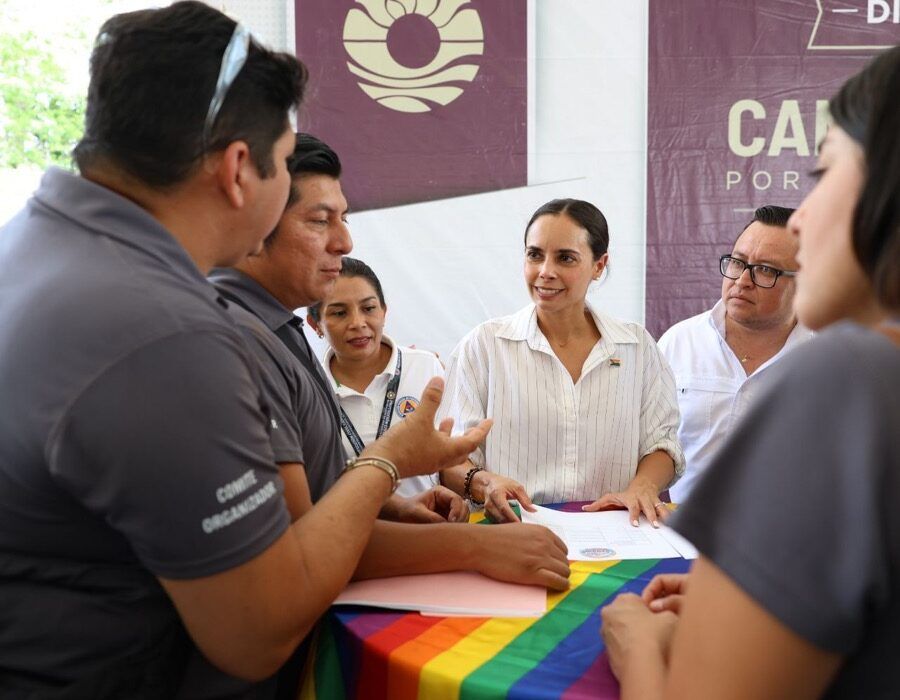 Realiza Ana Paty “Día del Pueblo” en SM 107