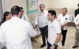 Renán Sánchez Tajonar respalda acciones para fortalecer la atención médica en Cozumel