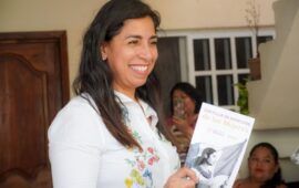 “Fuimos los primeros en enfrentar a Aguakan”, dice Marybel en reunión con vecinos de Playa de Carmen