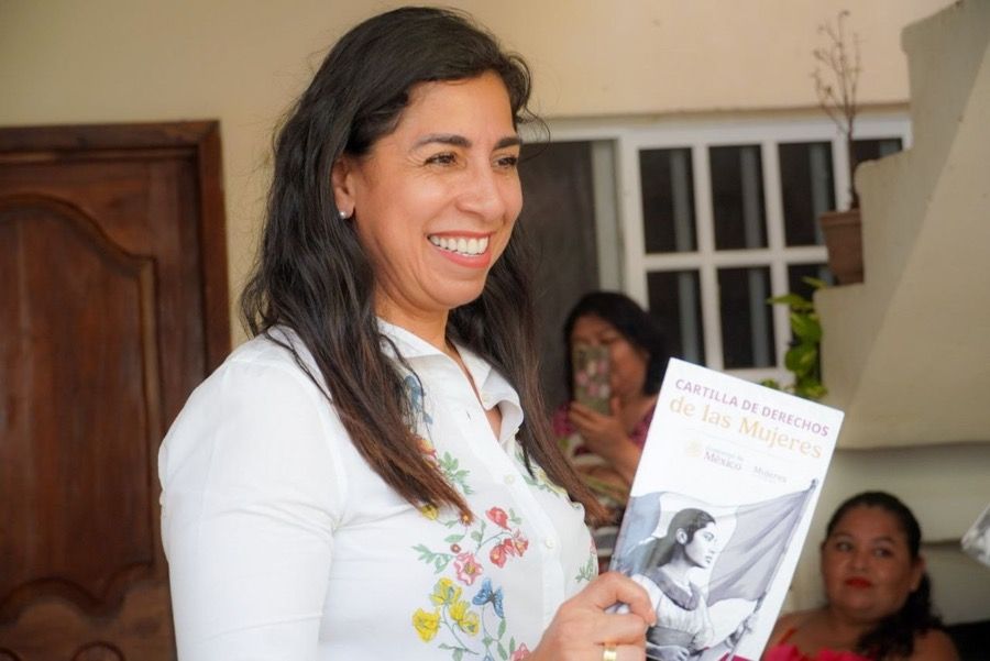 “Fuimos los primeros en enfrentar a Aguakan”, dice Marybel en reunión con vecinos de Playa de Carmen