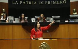 Mayuli Martínez exige declaratoria de desastre natural por sargazo y acusa omisión del Gobierno federal