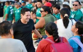 Respalda Renán Sánchez Tajonar a más de 60 maestros de Cozumel que representarán a la isla en Chetumal