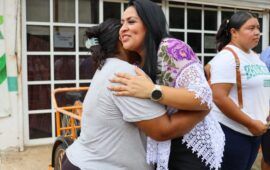 Apoya Blanca Merari a familias de Leona Vicario