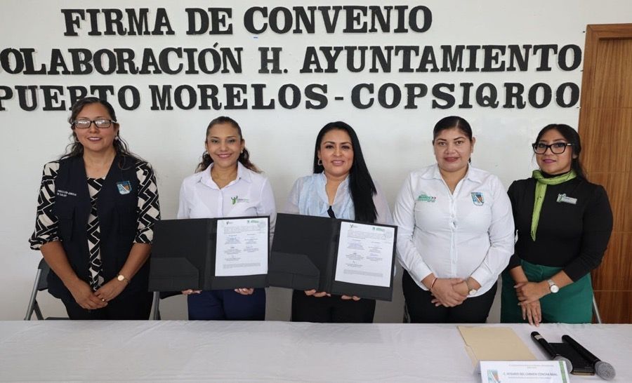 Firma Blanca Merari convenio de colaboración con el Colegio de Psicólogos de Quintana Roo