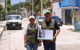 Verifica Blanca Merari preparativos para la construcción de un tramo más de la calle Propela en Puerto Morelos