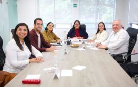 REUNIÓN DE CANDIDATOS EN MORENA | Advierten riesgo por crítica situación en municipios; habrá encuesta telefónica y presencial