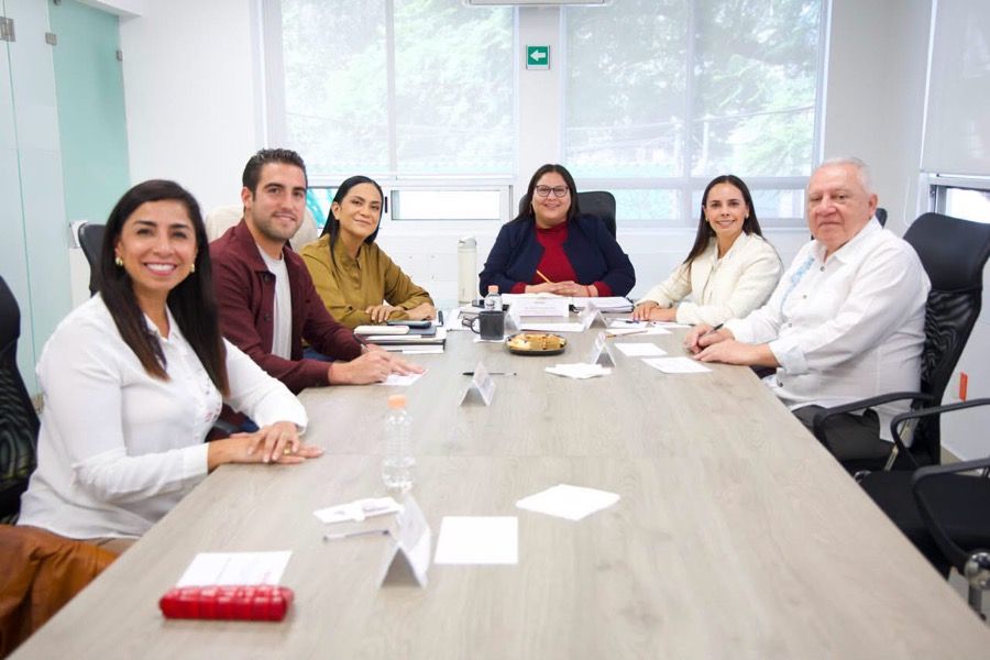 REUNIÓN DE CANDIDATOS EN MORENA | Advierten riesgo por crítica situación en municipios; habrá encuesta telefónica y presencial