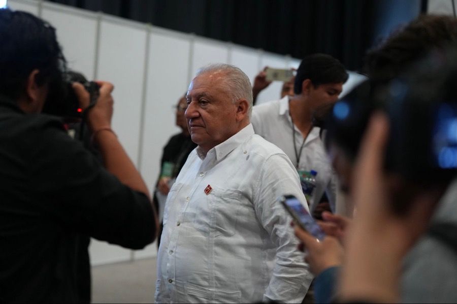 CUMPLEAÑOS EN CANCÚN Y CHETUMAL | Rafa dará una demostración de fuerza mientras MORENA realiza la encuesta final
