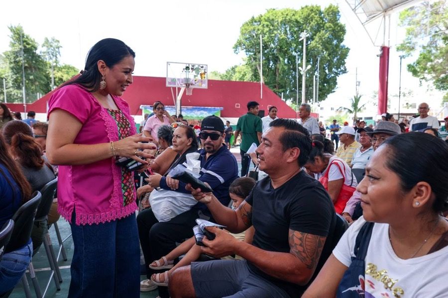 Entrega Blanca Merari apoyo alimentario a 500 adultos mayores de Puerto Morelos