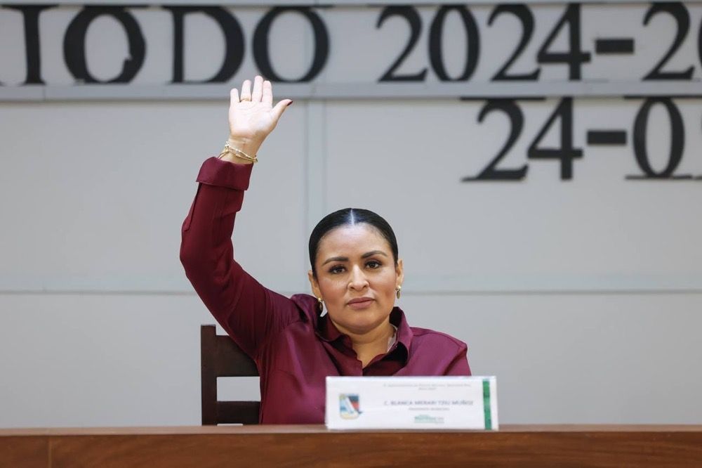 Aprueba Cabildo de Puerto Morelos nombramiento en tesorería municipal y listado del Primer Cabildo de las Adolescencias