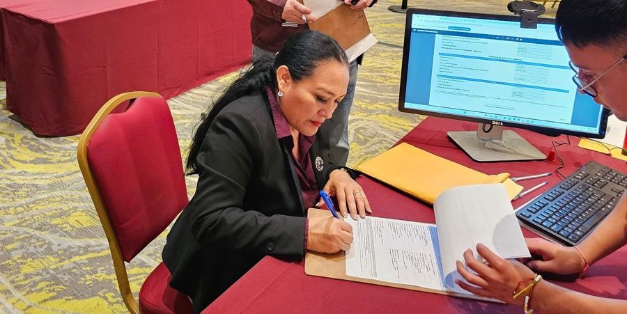 ¿SE ALEJA MARYBEL DE MORENA? | Elda Xix anuncia que asumirá nuevamente como diputada federal, y Villegas deberá dejar el cargo