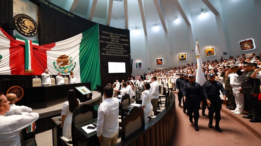 Celebran en el Congreso el 52 Aniversario de Quintana Roo