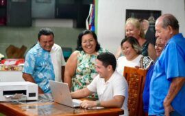Renán Sánchez Tajonar se registra para la Coordinación Municipal  de MORENA en Cozumel