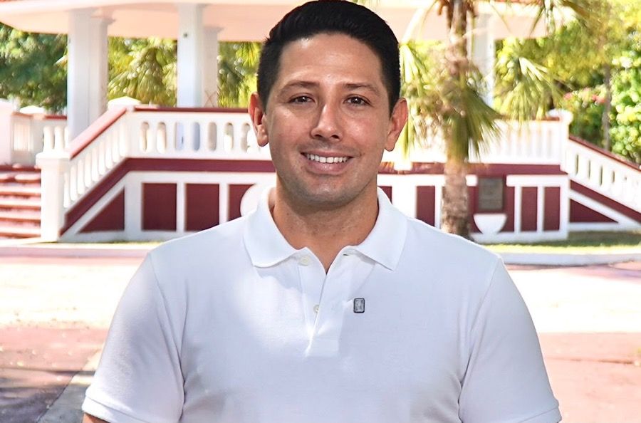 Renán Sánchez Tajonar deja la dirigencia estatal del Partido Verde en Quintana Roo y va por Cozumel