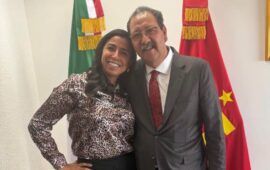 Marybel se muestra con referente de la cúpula nacional del PT